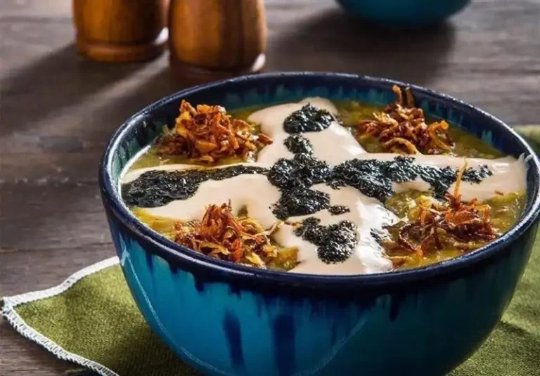 طرز تهیه آش رشته