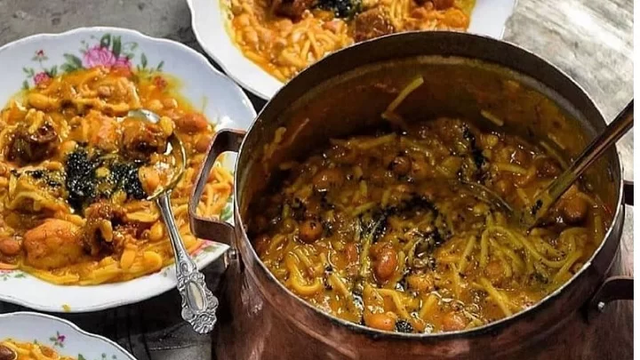 طرز تهیه آش آلو