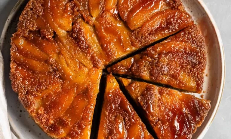 طرز تهیه کیک سیب کاراملی