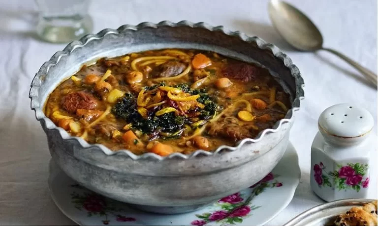 طرز تهیه آش ترش