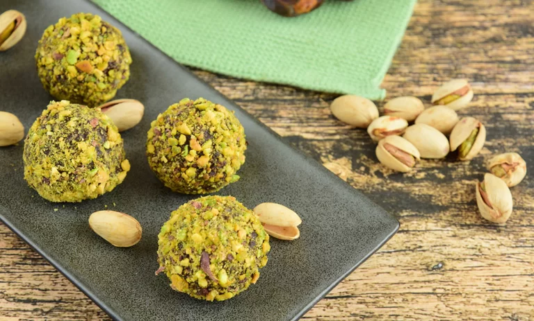 طرز تهیه ترافل پسته‌ای