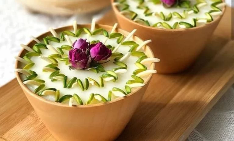 طرز تهیه فرنی بهار نارنج