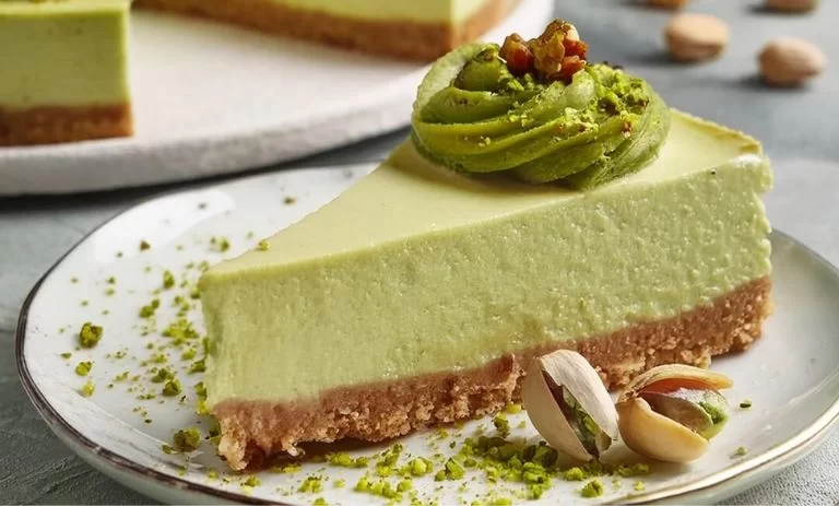 طرز تهیه چیزکیک پسته به روش قنادی