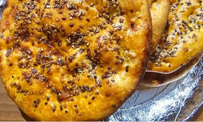 طرز تهیه نان کاکولی