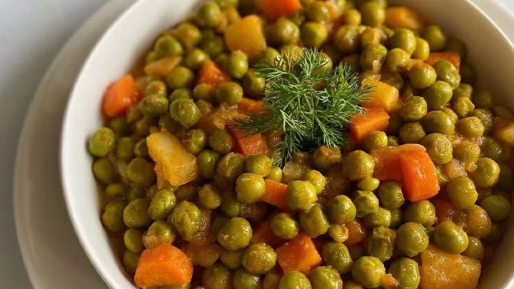 طرز تهیه خوراک نخود فرنگی رژیمی