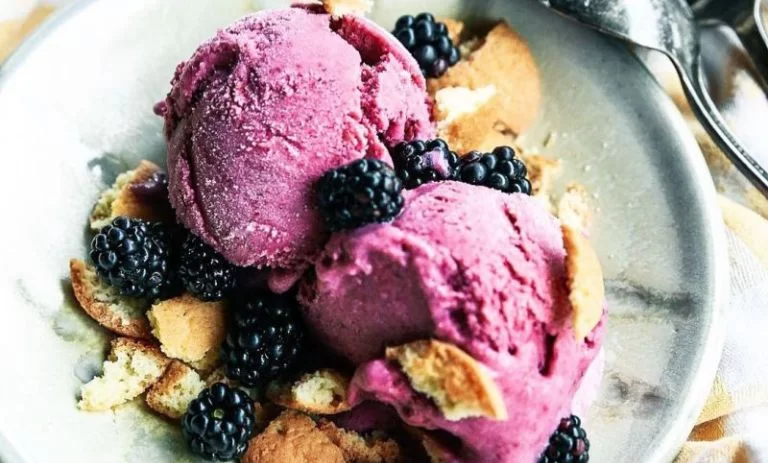 طرز تهیه بستنی شاتوت خانگی