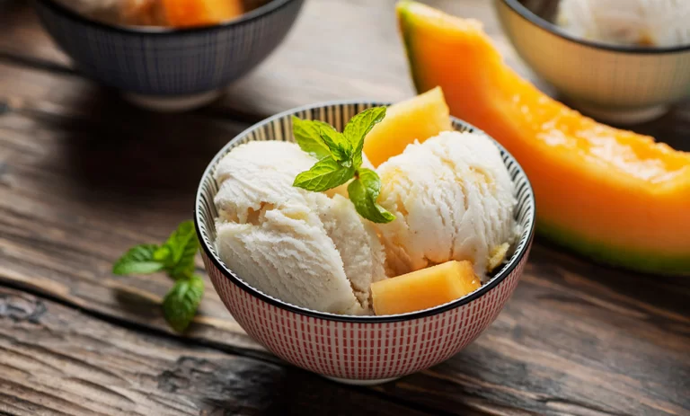 طرز تهیه بستنی ملون