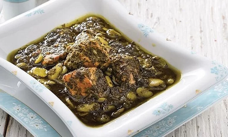 طرز تهیه خورش باقلا سبز با گوشت