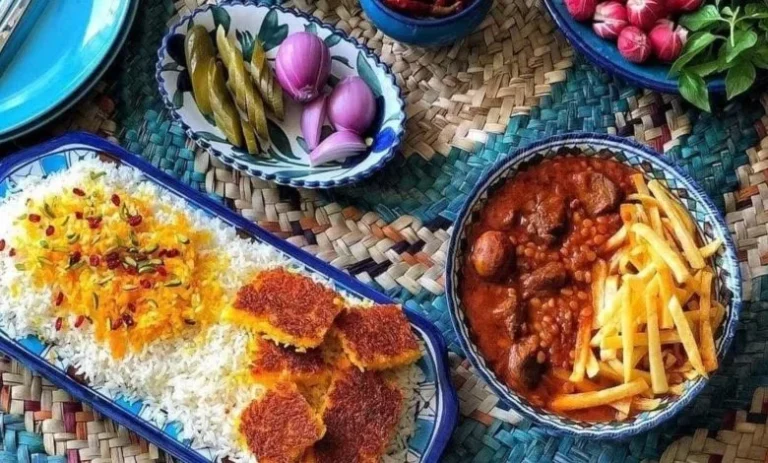 طرز تهیه قیمه خوش‌رنگ و لعاب