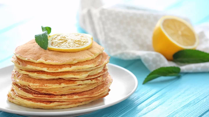 طرز تهیه «پنکیک لیمویی»