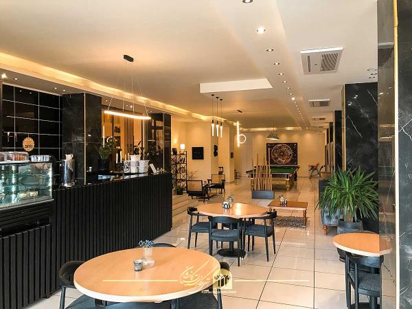 کافه در کاشان