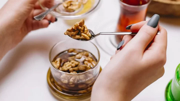 طرز تهیه مربا گردوی خشک و تازه