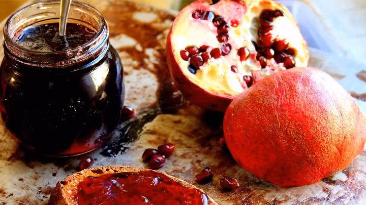 طرز تهیه مربای انار ملس