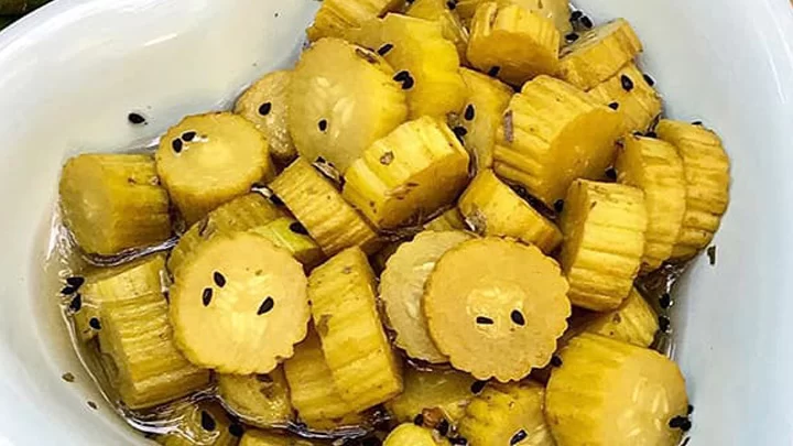 طرز تهیه ترشی خیار چنبر
