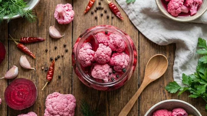 طرز تهیه ترشی گل کلم و لبو
